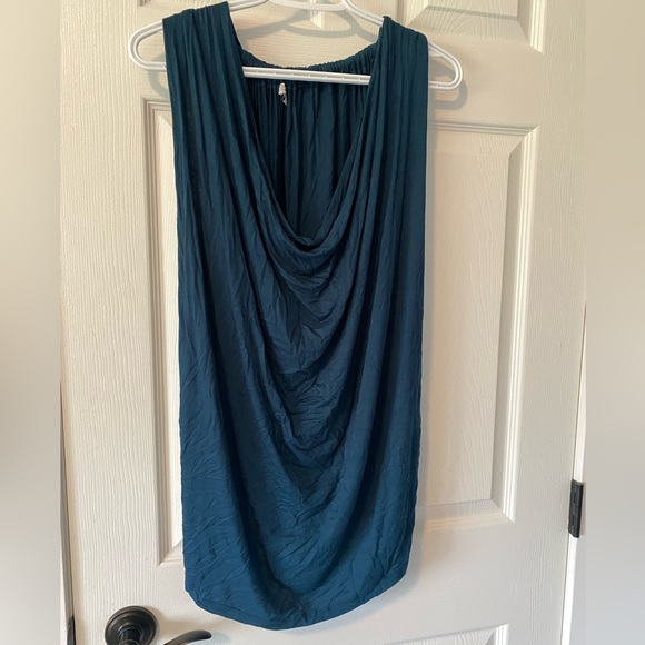 Kismet teal flowy tank - Picture 1 of 1